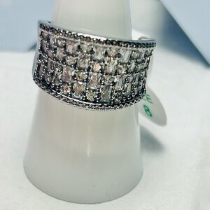 Bomb Party Cubic Zirconia Wide Band Ring Size 8